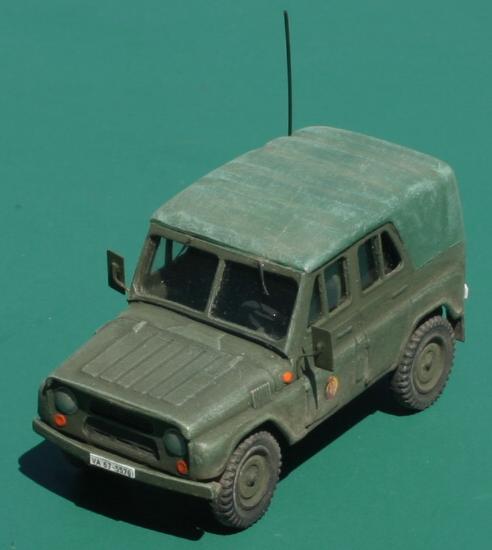 UAZ-469B, 1:72 von MAC